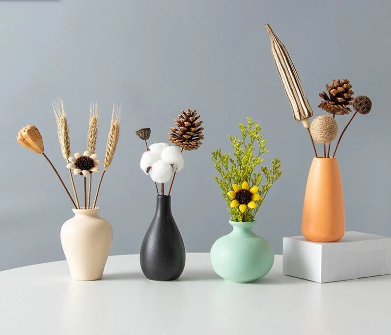 4-Pieces Ceramic Small Vases with Dried Flower for Bouquet, Home Decorative